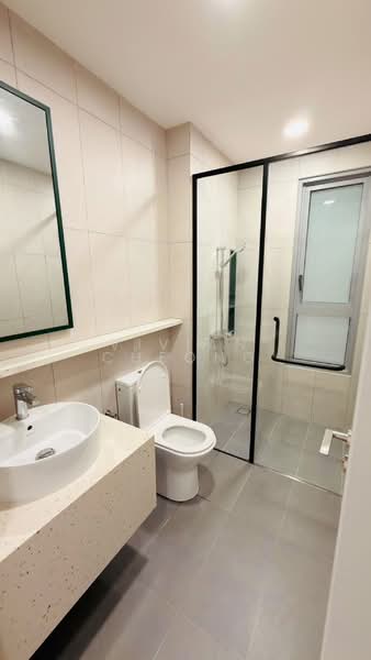 Servis Apartment untuk Disewa di The Meg Serviced Residence - Vivian Cheong - Bathroom - PropertyGuru.com.my