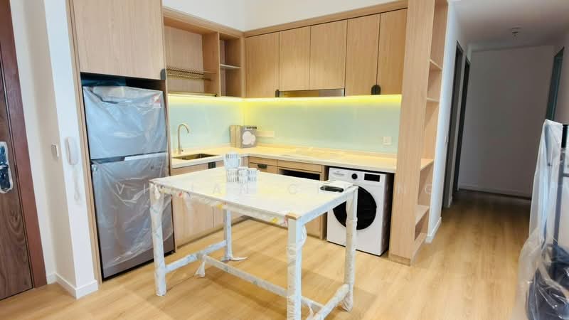 Servis Apartment untuk Disewa di The Meg Serviced Residence - Vivian Cheong - Kitchen - PropertyGuru.com.my