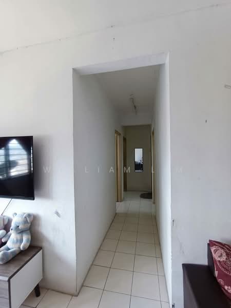 Service Residence for Sale at Suria Kinrara - William Lim - Corridor - PropertyGuru.com.my