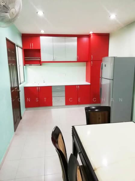 Rumah Teres 2 Tingkat untuk Disewa di Taman Setia Indah (Tebrau) - Constance Chan - Kitchen - PropertyGuru.com.my