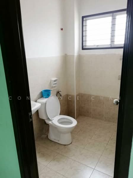 Rumah Teres 2 Tingkat untuk Disewa di Taman Setia Indah (Tebrau) - Constance Chan - Bathroom - PropertyGuru.com.my