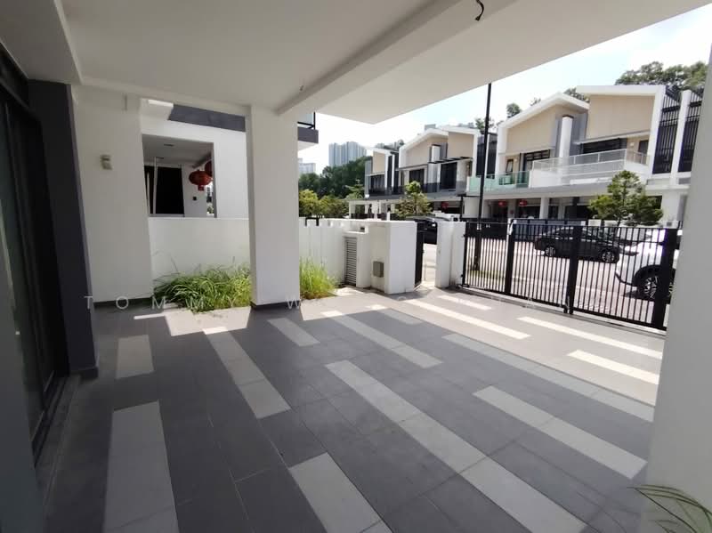 Rumah Teres 2-Tingkat untuk Dijual di Seksyen 5, Bandar Kinrara (Puchong) - Tommy Wong Phang - Exterior - PropertyGuru.com.my