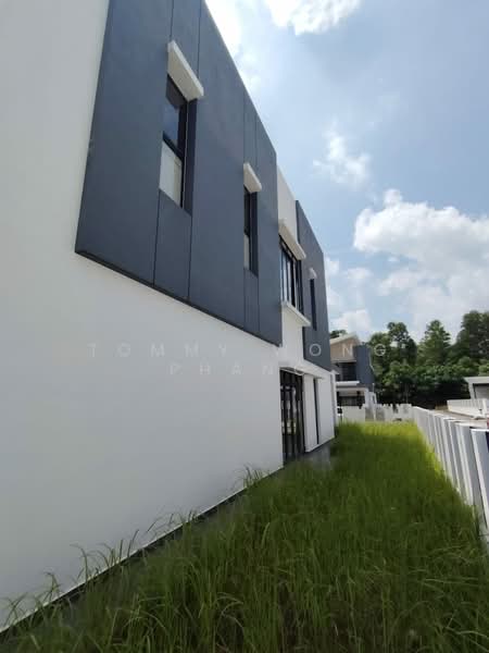 Rumah Teres 2-Tingkat untuk Dijual di Seksyen 5, Bandar Kinrara (Puchong) - Tommy Wong Phang - Exterior - PropertyGuru.com.my