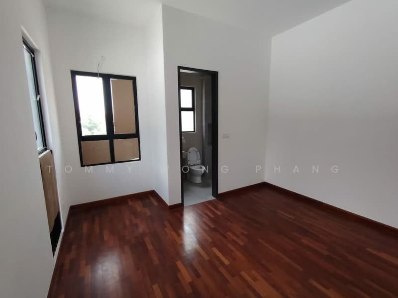 Rumah Teres 2-Tingkat untuk Dijual di Seksyen 5, Bandar Kinrara (Puchong) - Tommy Wong Phang - Interior - PropertyGuru.com.my