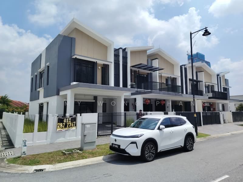 Rumah Teres 2-Tingkat untuk Dijual di Seksyen 5, Bandar Kinrara (Puchong) - Tommy Wong Phang - Exterior - PropertyGuru.com.my