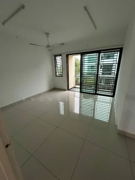 2.5-storey Terraced House for Sale in Bandar Indahpura (Kulai) - Evonne Chia - Balcony - PropertyGuru.com.my