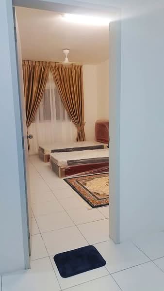 Kondominium untuk Disewa di Residensi Sateria - YC Lee - Bedroom - PropertyGuru.com.my