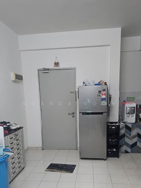 Pangsapuri untuk Dijual di Denai Nusantara Apartment - Amanda Voon - Kitchen - PropertyGuru.com.my