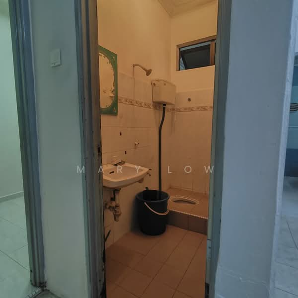 Rumah Teres 2-Tingkat untuk Dijual di Melaka City (Melaka) - Mary Low - Bathroom - PropertyGuru.com.my