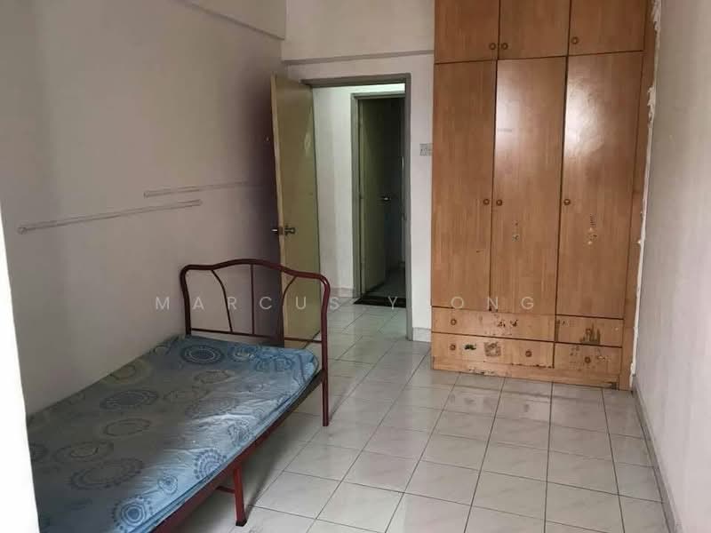 Condominium for Sale at South City (Perdana Selatan) Block C - Marcus Yeong - Bedroom - PropertyGuru.com.my
