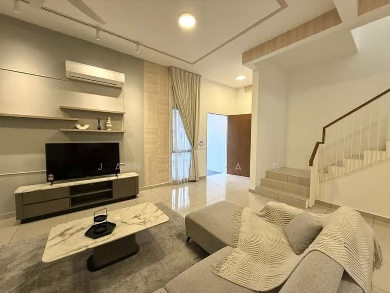 Semi-Detached House for Sale in Setia Alam (Selangor) - Janice Tang - Living Room - PropertyGuru.com.my