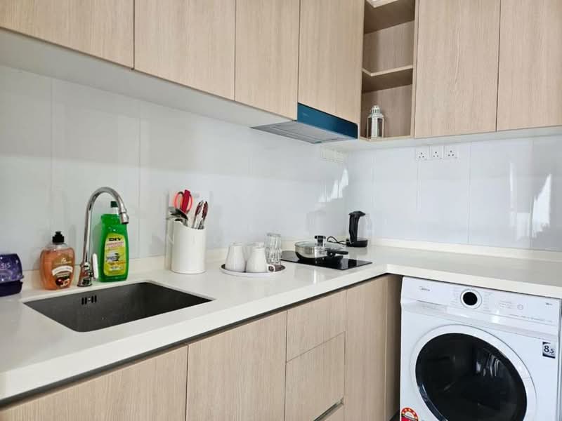 Service Residence for Rent at SouthPlace 2 Residences - Nick Chan - Kitchen - PropertyGuru.com.my