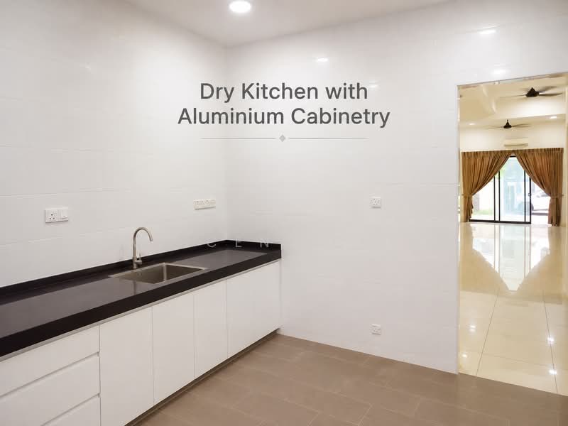 Terraced House for Sale in 16 Sierra (Puchong) - Vincent Chin - Kitchen - PropertyGuru.com.my