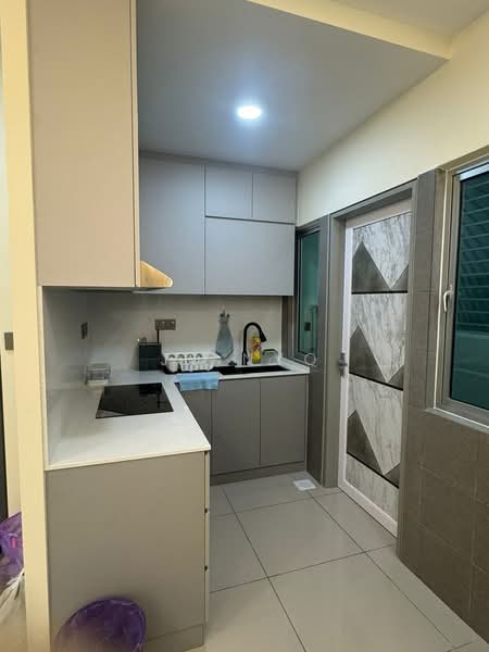 Kediaman Servis untuk Disewa di One 49 Residence - JY NYO - Kitchen - PropertyGuru.com.my