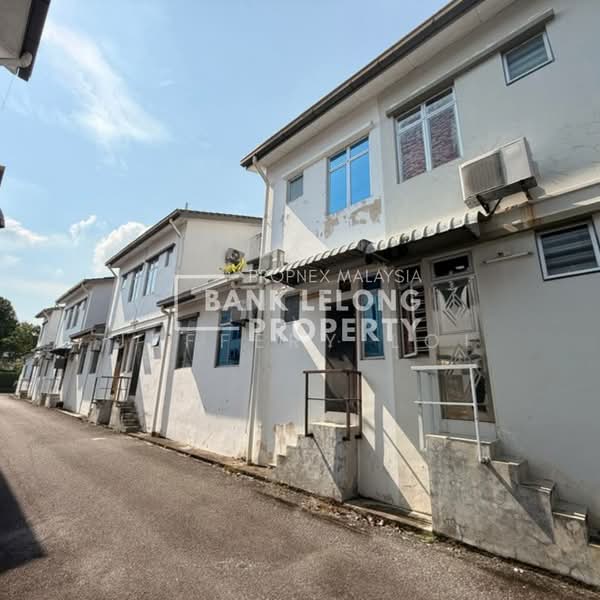 2-storey Terraced House for Sale in Taman Ponderosa (Johor Bahru) - Jeffery Loi - PropertyGuru.com.my