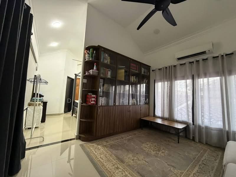 Bungalow for Sale in Bandar Tun Razak (Cheras) - Firdaus Hamidun - Living Room - PropertyGuru.com.my
