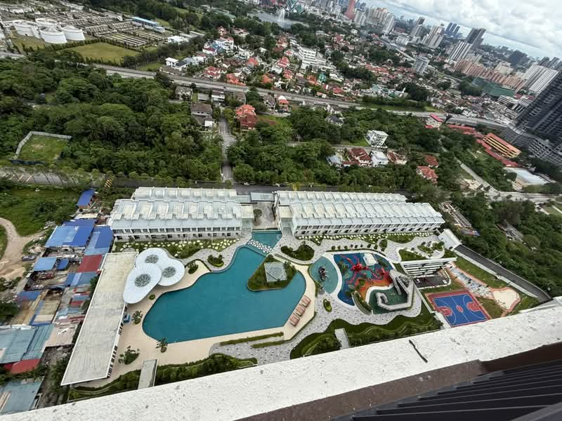 Kondominium untuk Dijual di d'Brightton - Wei Shan - Exterior - PropertyGuru.com.my