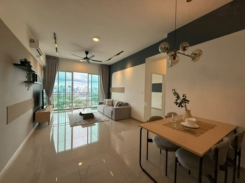 Kondominium untuk Dijual di d'Brightton - Wei Shan - Living Room - PropertyGuru.com.my