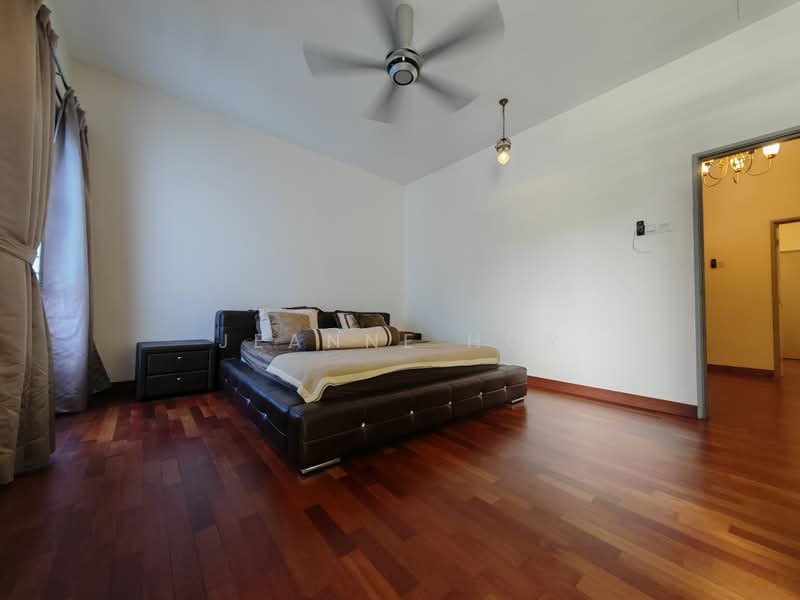 Townhouse for Sale in 16 Sierra (Puchong) - Jeanne Hor - Bedroom - PropertyGuru.com.my
