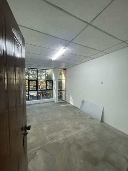 Kedai / Pejabat untuk Disewa di Bukit Minyak (Penang) - Davidz Loh - Interior - PropertyGuru.com.my