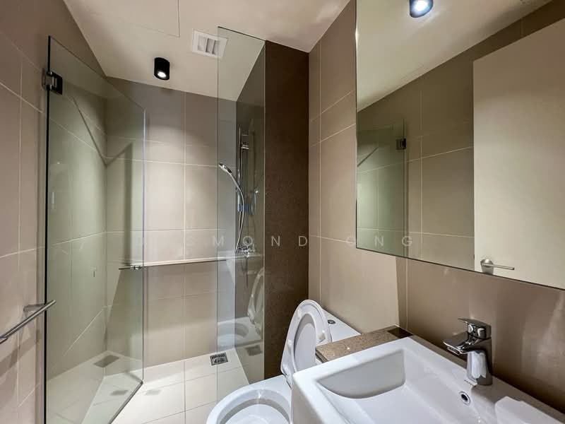 Service Residence for Rent at Stonor 3 - Desmond Ong - Master Bathroom - PropertyGuru.com.my