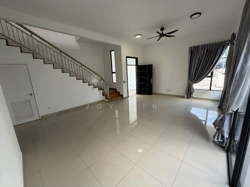 Rumah Kluster untuk Dijual di Bukit Indah (Iskandar Puteri (Nusajaya)) - Joy Min - Living Room - PropertyGuru.com.my