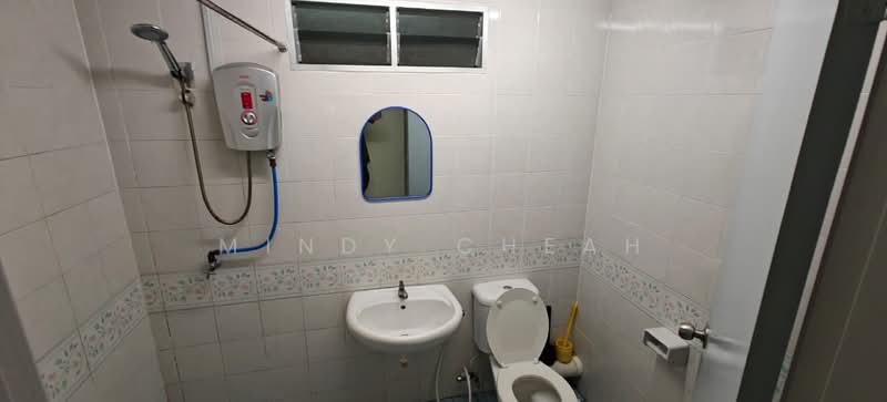 Condominium for Rent at Putra Place Condominium - Mindy Cheah - Bathroom - PropertyGuru.com.my