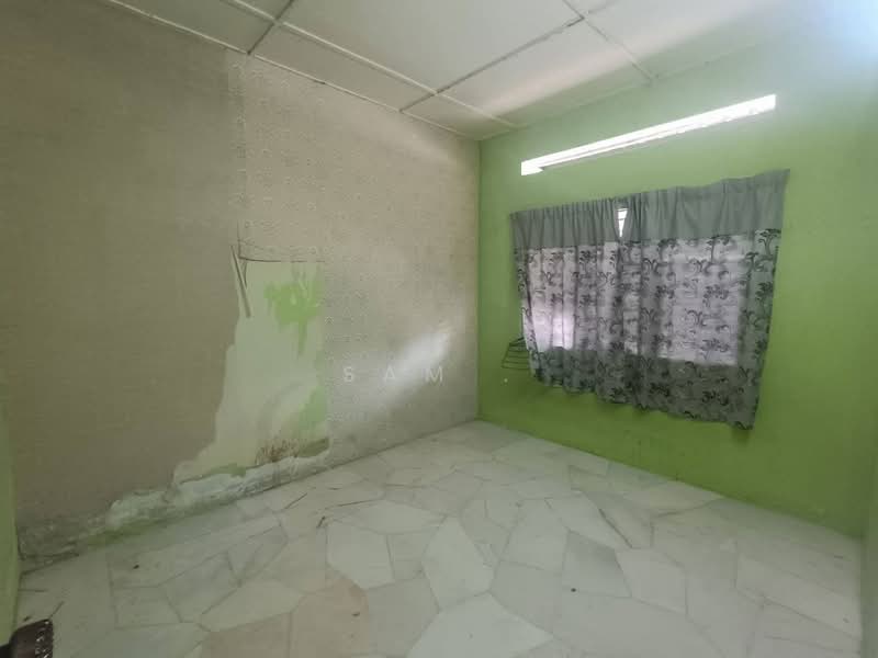1-storey Terraced House for Sale in Taman Rasi Jaya (Menglembu) - Sam . - Interior - PropertyGuru.com.my
