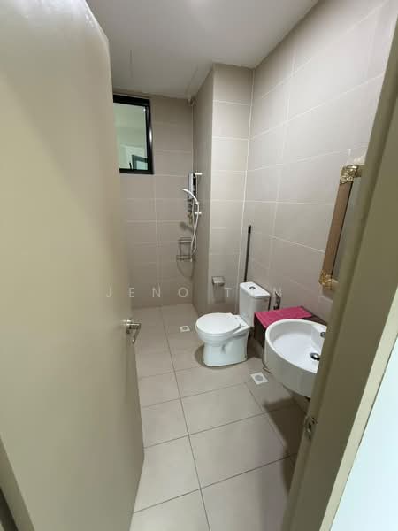 Apartment for Rent at Fulton Park - Jeno Tan - Bathroom - PropertyGuru.com.my