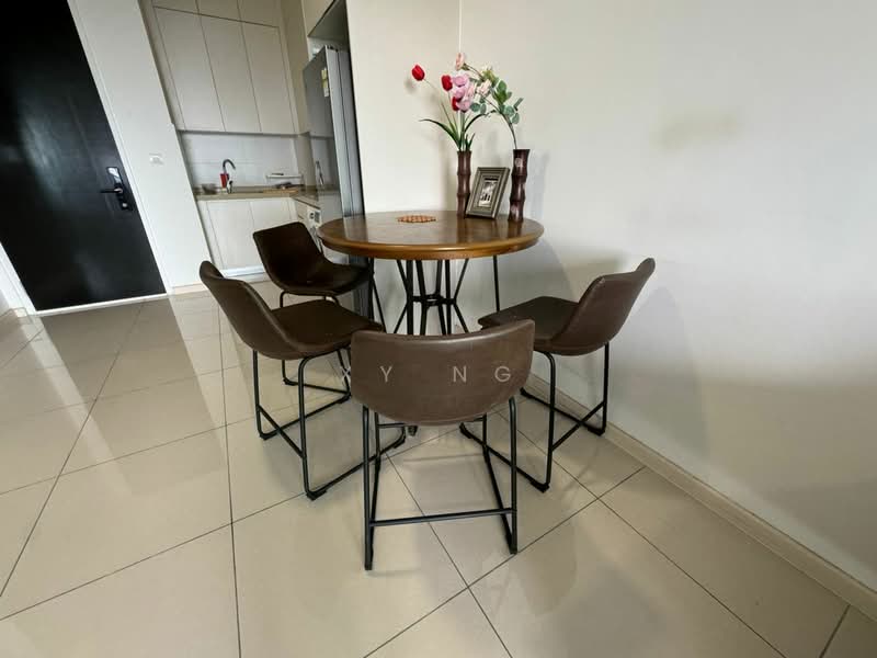 Kediaman Servis untuk Dijual di The M @ Medini Macrolink - XY Ng - Dining Room - PropertyGuru.com.my