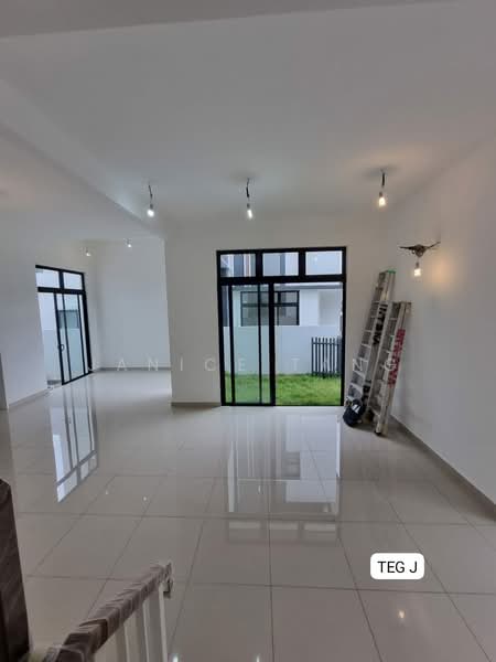 Semi-Detached House for Sale in Setia Alam (Selangor) - Janice Tang - Living Room - PropertyGuru.com.my