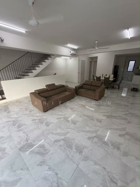 Terraced House for Rent in Taman Melawati (Ulu Kelang) - Daniel Chin - Living Room - PropertyGuru.com.my