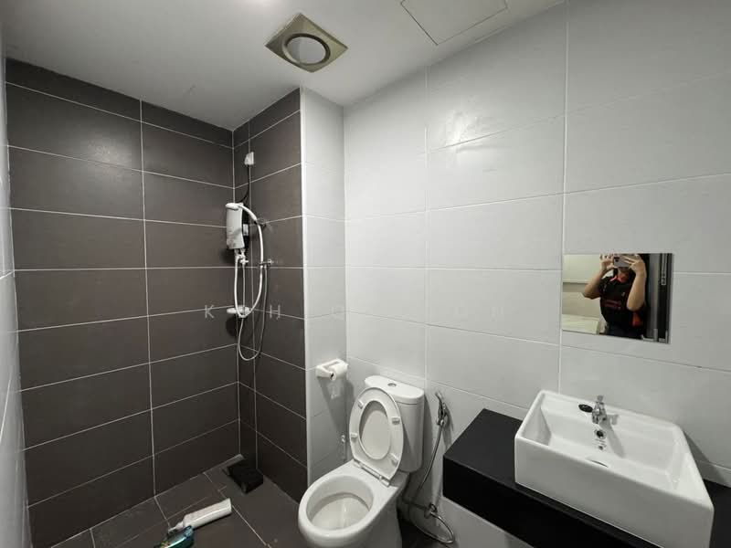 Kediaman Servis untuk Dijual di KSL Residence @ Daya - Keh Qi Soh - PropertyGuru.com.my