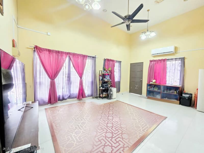 Semi-Detached House for Sale in Perkampungan Indera Sempurna (Penor) - Mohammad Azizi - PropertyGuru.com.my