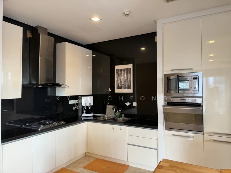 Servis Apartment untuk Disewa di Pavilion Residences - Kyce Cheong - Kitchen - PropertyGuru.com.my