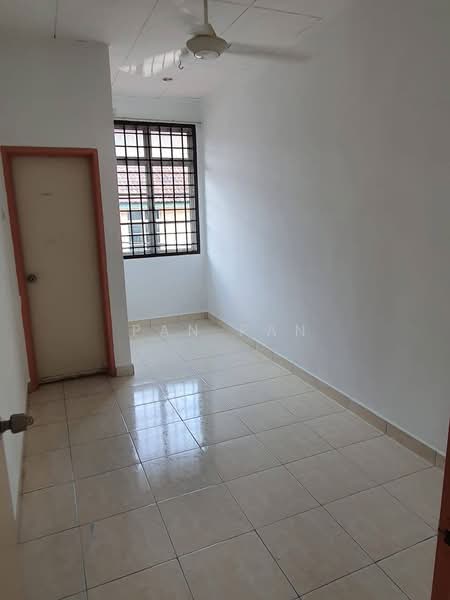 Rumah Teres 2 Tingkat untuk Disewa di Taman Bestari Indah (Ulu Tiram) - Pan Pan - PropertyGuru.com.my