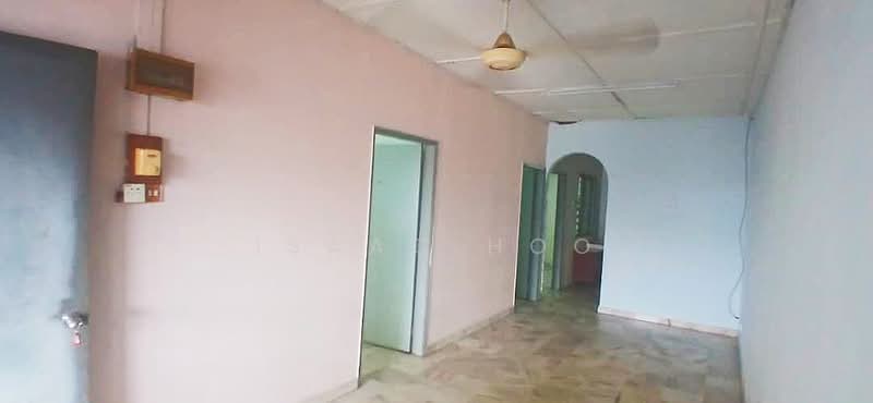 1-storey Terraced House for Sale in Cheras (Selangor) - Isaac Hoo - Living Room - PropertyGuru.com.my