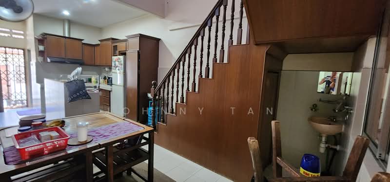 1.5-storey Terraced House for Rent in Sea Park (Petaling Jaya) - Johnny Tan - PropertyGuru.com.my