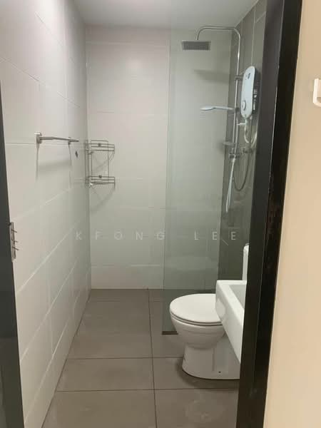 Servis Apartment untuk Disewa di The Grand @ Kelana Damansara Suite - Kfong Lee - Bathroom - PropertyGuru.com.my
