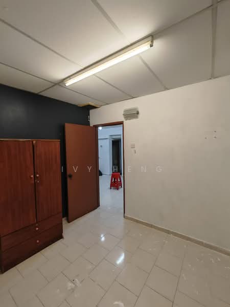 Flat for Sale at Pangsapuri Nusa Kurnia - Ivy Heng - Interior - PropertyGuru.com.my