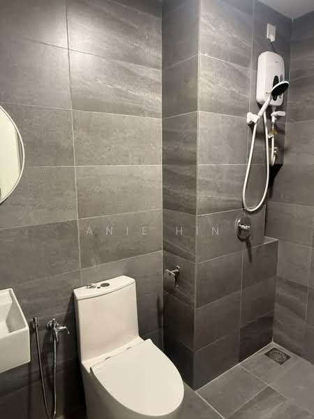 Service Residence for Rent at Henna Residence @ The Quartz WM - ANie Hin - Bathroom - PropertyGuru.com.my
