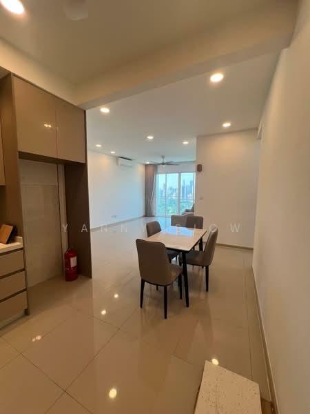 Kondominium untuk Disewa di d'Brightton - Yanny Siow - Living Room - PropertyGuru.com.my