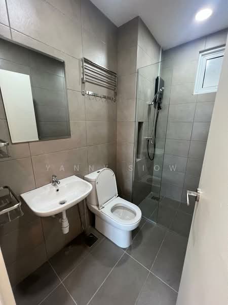 Kondominium untuk Disewa di d'Brightton - Yanny Siow - Bathroom - PropertyGuru.com.my