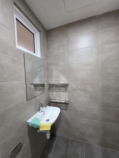 Kondominium untuk Disewa di d'Brightton - Yanny Siow - Bathroom - PropertyGuru.com.my