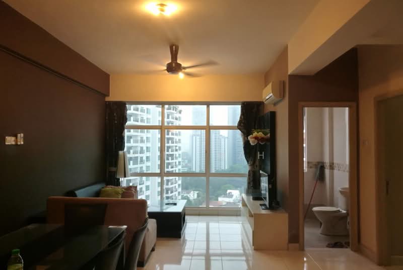 Servis Apartment untuk Dijual di Casa Suites - Wind Mah - Living Room - PropertyGuru.com.my