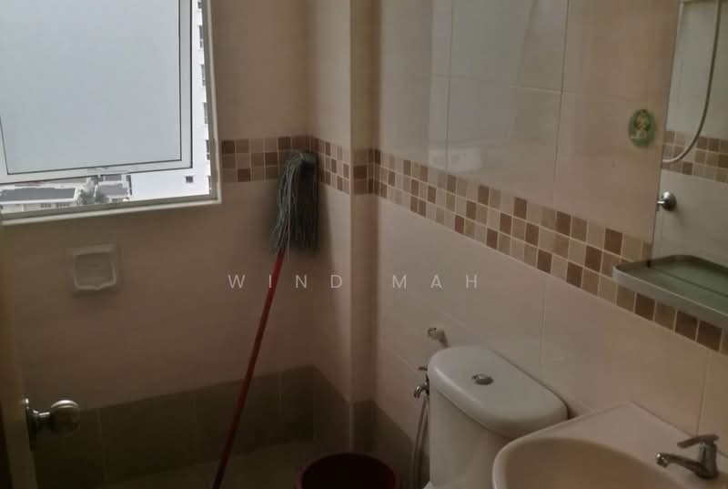Servis Apartment untuk Dijual di Casa Suites - Wind Mah - Bathroom - PropertyGuru.com.my