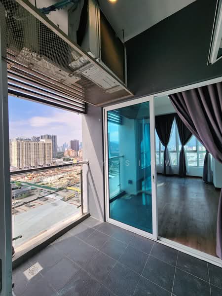 Servis Apartment untuk Dijual di SOHO @ Zetapark - Yanny Siow - Balcony - PropertyGuru.com.my