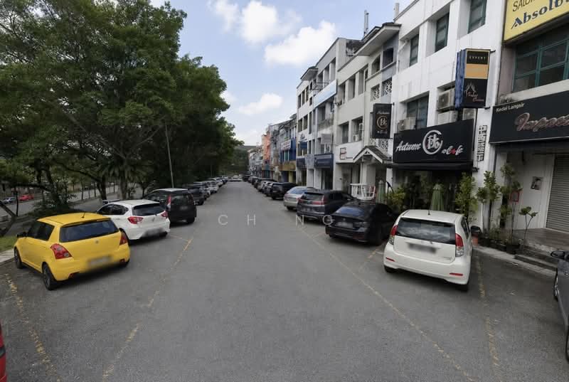 Shop for Rent in Bandar Sri Damansara (Selangor) - CH Ng - Exterior - PropertyGuru.com.my