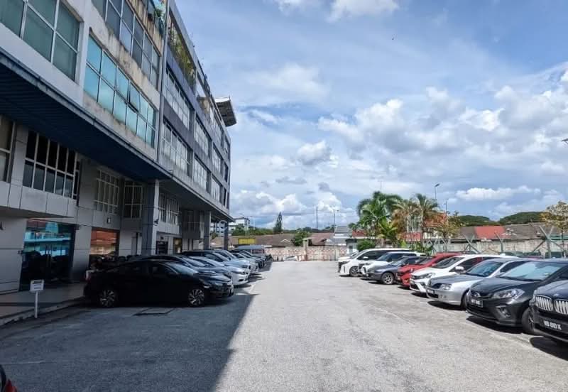 Shop for Rent in Bandar Sri Damansara (Selangor) - CH Ng - Exterior - PropertyGuru.com.my