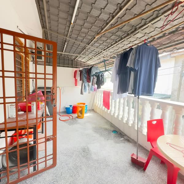 Rumah Teres 2 Tingkat untuk Dijual di Taman Nusa Perintis 2 (Iskandar Puteri (Nusajaya)) - Sharon Ng - Balcony - PropertyGuru.com.my